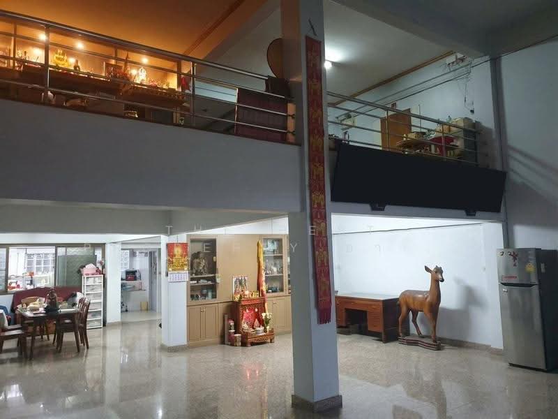 อาคารพาณิชย์นครสวรรค์ตก นครสวรรค์, Nakhon Sawan, Nakhonsawan Tok, Muang Nakhon Sawan, Nakhon Sawan, , 528 sqm, Shophouse For Sale, by The Best Property อาเหลียง, 500543103 - DDproperty.com