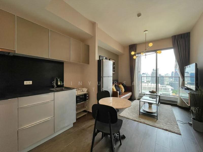The Lofts Ekkamai, Bangkok, 1415 Sukhumvit Road, Phra Kanong Nua, Watthana, Bangkok, 1 Bedroom, 35 sqm, Condo For Rent, by Shinyu Real Estate, 500543169 - DDproperty.com
