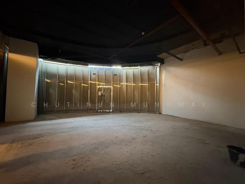Restaurant Space for Rent in Thonglor | G Floor | 140 sq m with Indoor & Outdoor Areas, Bangkok, ทองหล่อ, Khlong Tan Nua, Watthana, Bangkok, , 140 sqm, Retail Space For Rent, by Chutinun Mungmai, 500543191 - DDproperty.com
