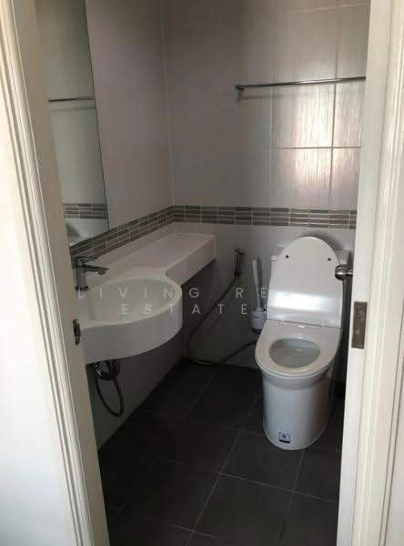 Lumpini Park Rama 9-Ratchada, bangkok, 888 Chaturathit Road, Bang Kapi, Huai Khwang, Bangkok, 1 Bedroom, 38 sqm, Condo For Sale, by Living Real Estates, 500543199 - DDproperty.com