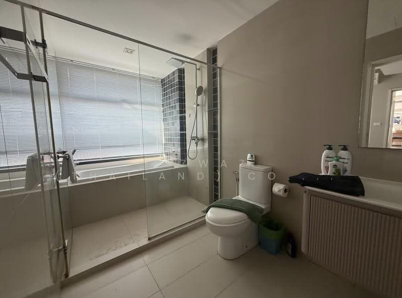 The Deck Patong, Phuket, 81 Rattahut Road, Patong, Kathu, Phuket, 2 Bedrooms, 75 sqm, Condo For Sale, by Fazwaz (Thailand) Co., Ltd., 500543285 - DDproperty.com
