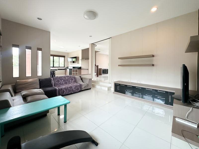 House Sanambin Nam Soi Thaiyanon 3, Nonthaburi, Tha-Sai, Muang Nonthaburi, Nonthaburi, 4 Bedrooms, 200 sqm, Single Detached House For Sale, by Haus Living Estate, 500543290 - DDproperty.com