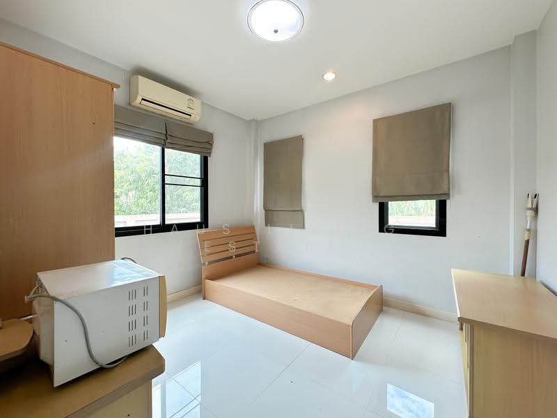 House Sanambin Nam Soi Thaiyanon 3, Nonthaburi, Tha-Sai, Muang Nonthaburi, Nonthaburi, 4 Bedrooms, 200 sqm, Single Detached House For Sale, by Haus Living Estate, 500543290 - DDproperty.com