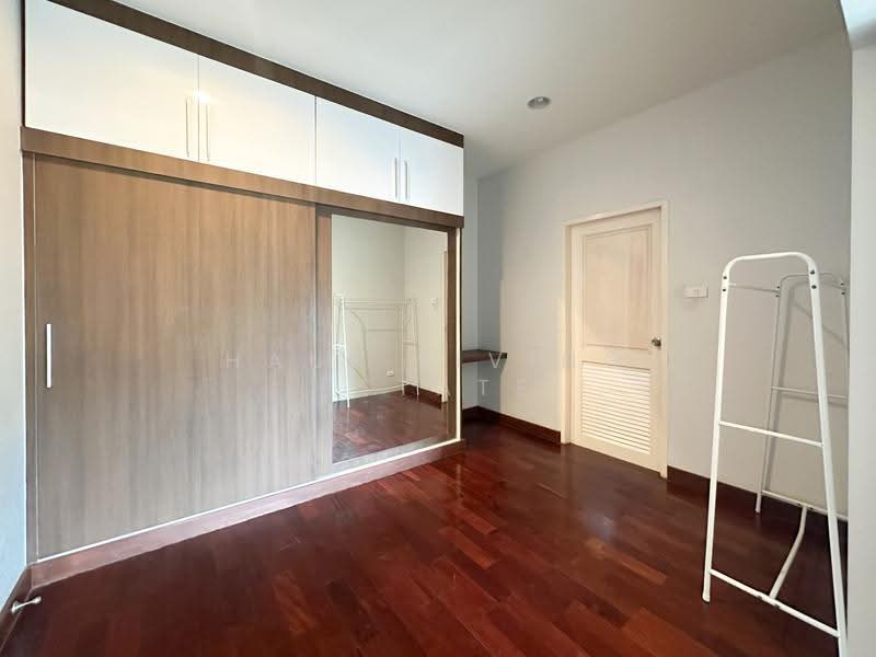 House Sanambin Nam Soi Thaiyanon 3, Nonthaburi, Tha-Sai, Muang Nonthaburi, Nonthaburi, 4 Bedrooms, 200 sqm, Single Detached House For Sale, by Haus Living Estate, 500543290 - DDproperty.com