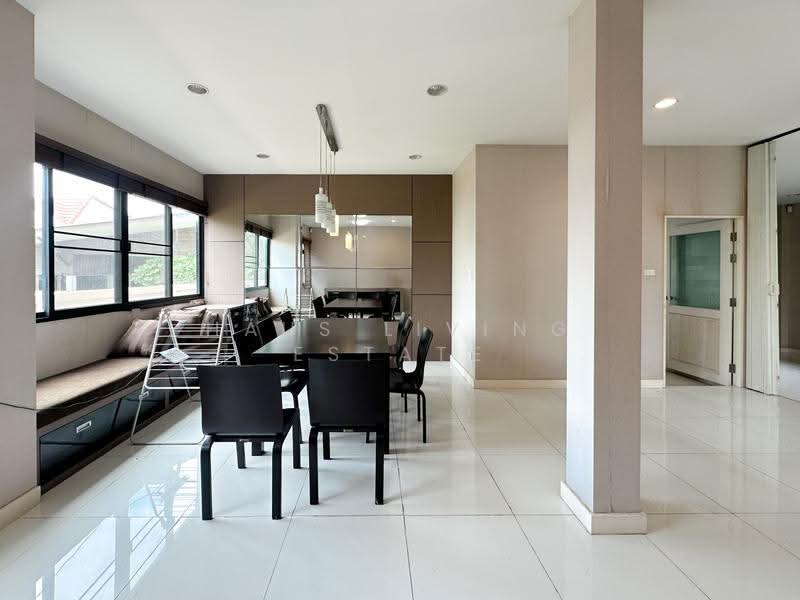 House Sanambin Nam Soi Thaiyanon 3, Nonthaburi, Tha-Sai, Muang Nonthaburi, Nonthaburi, 4 Bedrooms, 200 sqm, Single Detached House For Sale, by Haus Living Estate, 500543290 - DDproperty.com