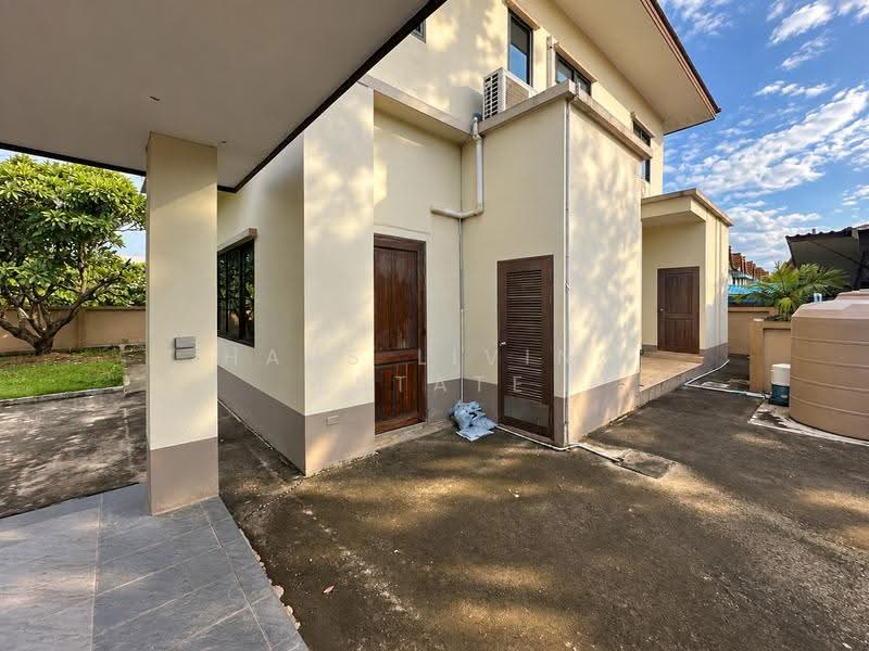 House Sanambin Nam Soi Thaiyanon 3, Nonthaburi, Tha-Sai, Muang Nonthaburi, Nonthaburi, 4 Bedrooms, 200 sqm, Single Detached House For Sale, by Haus Living Estate, 500543290 - DDproperty.com