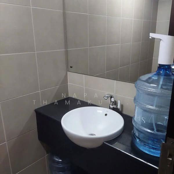 Click Condo Sukhumvit 65, Bangkok, 101 Soi Sukhumvit 65 Sukhumvit Road, Phra Kanong Nua, Watthana, Bangkok, 1 Bedroom, 54 sqm, Condo For Sale, by Napat Thamakulangkul, 500543318 - DDproperty.com