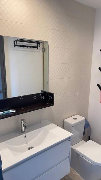 The Mark Ratchada-Airport Link, Bangkok, Chaturathit Road, Makkasan, Ratchathewi, Bangkok, 2 Bedrooms, 57 sqm, Condo For Rent, by Ploypatcha Chomchid, 500543367 - DDproperty.com