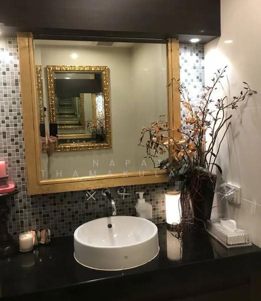 The Lanai Sathorn, Bangkok, Soi Yen Akart 2, Chong Nonsi, Yan Nawa, Bangkok, 3 Bedrooms, 267 sqm, Condo For Sale, by Napat Thamakulangkul, 500543371 - DDproperty.com