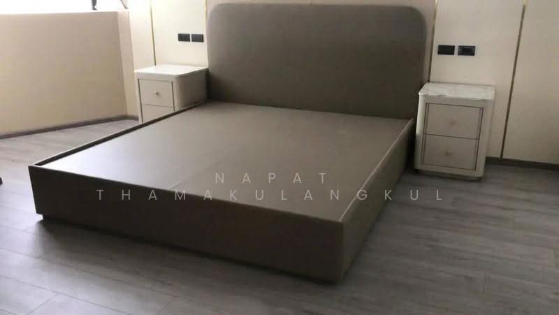 President Park Sukhumvit 24, Bangkok, 99 Sukhumvit 24 Alley, Khlongtoei Nua, Watthana, Bangkok, 3 Bedrooms, 226 sqm, Condo For Sale, by Napat Thamakulangkul, 500543380 - DDproperty.com