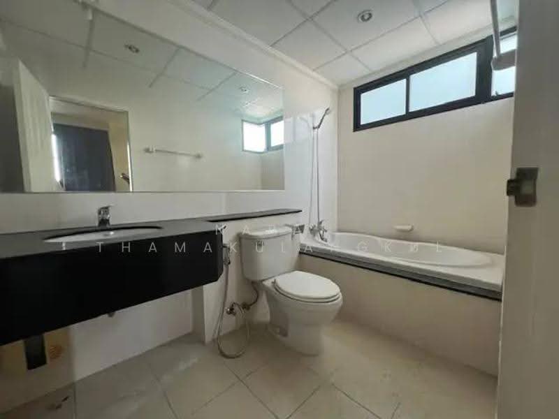 Supalai Premier Place Asoke, Bangkok, 60 Asoke Montri Road, Khlongtoei Nua, Watthana, Bangkok, 2 Bedrooms, 80 sqm, Condo For Sale, by Napat Thamakulangkul, 500543415 - DDproperty.com