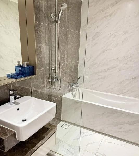 Fynn Asoke, Bangkok, 28 Sukhumvit 10 Alley, Khlong Toei, Bangkok, 1 Bedroom, 37 sqm, Condo For Rent, by Napat Thamakulangkul, 500543454 - DDproperty.com