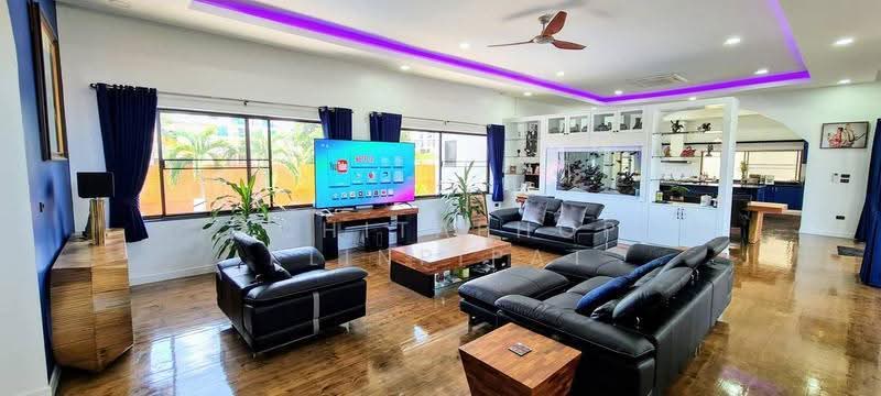 Paradise Villa 1 & 2, Chon Buri (Pattaya), Nong Pru, Bang Lamung (Pattaya), Chon Buri (Pattaya), 4 Bedrooms, 368 sqm, Villa For Sale, by Achitaphop Klinpipat, 500543625 - DDproperty.com
