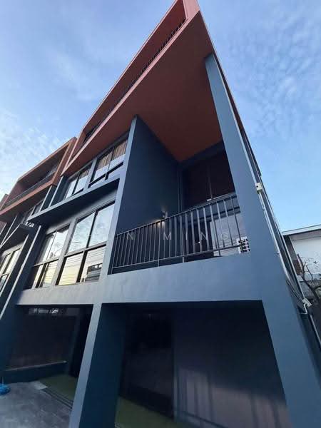 ให้เช่าโฮมออฟฟิศ 4 ชั้น กิ่งแก้ว – ราชาเทวะ (SPSMG212), สมุทรปราการ, กิ่งแก้ว – ราชาเทวะ, ราชาเทวะ, บางพลี, สมุทรปราการ, 181 ตร.ม., Shophouse ให้เช่า, โดย Khun Ming , 500543710 - DDproperty.com