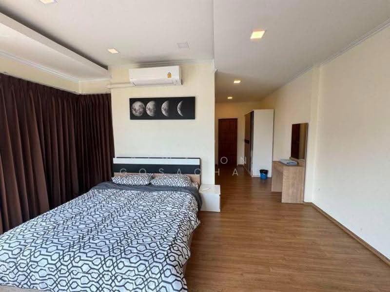 Villa Asiatic, Chon Buri (Pattaya), 122 Moo 7, Nong Pla Lai, Bang Lamung (Pattaya), Chon Buri (Pattaya), 4 Bedrooms, 200 sqm, Villa For Sale, by Siwanon Gosachan, 500543728 - DDproperty.com