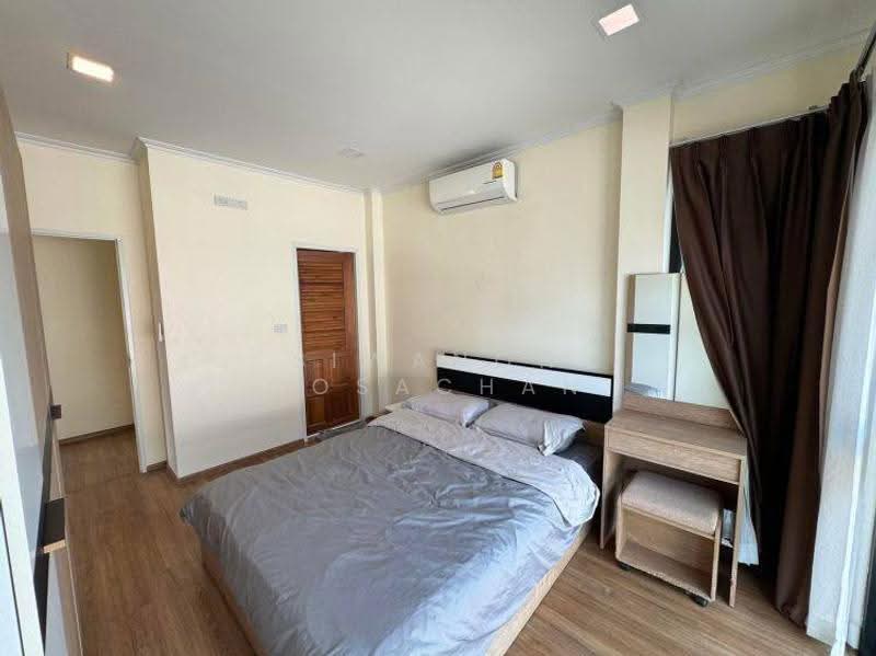 Villa Asiatic, Chon Buri (Pattaya), 122 Moo 7, Nong Pla Lai, Bang Lamung (Pattaya), Chon Buri (Pattaya), 4 Bedrooms, 200 sqm, Villa For Sale, by Siwanon Gosachan, 500543728 - DDproperty.com