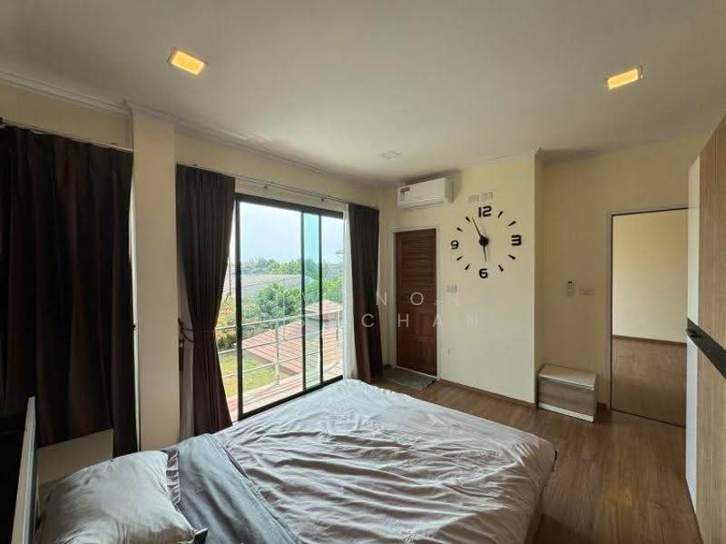 Villa Asiatic, Chon Buri (Pattaya), 122 Moo 7, Nong Pla Lai, Bang Lamung (Pattaya), Chon Buri (Pattaya), 4 Bedrooms, 200 sqm, Villa For Sale, by Siwanon Gosachan, 500543728 - DDproperty.com
