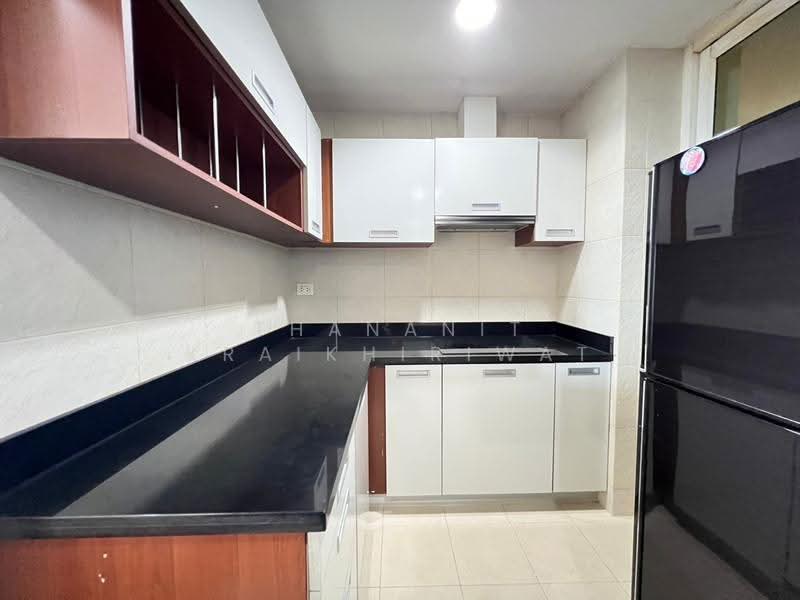 Wilshire Condominium, Bangkok, 80 Soi Sukhimvit 22, Khlong Toei, Bangkok, 3 Bedrooms, 166 sqm, Condo For Sale, by Thananit Kraikhiriwat, 500543733 - DDproperty.com