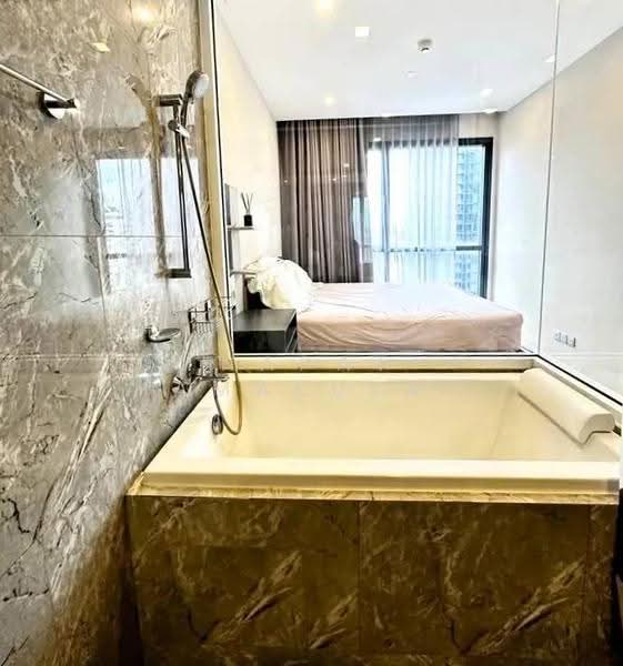 ASHTON Asoke, Bangkok, 131 Asoke Montri Road, Khlongtoei Nua, Watthana, Bangkok, 2 Bedrooms, 66 sqm, Condo For Sale, by Napat Thamakulangkul, 500543742 - DDproperty.com