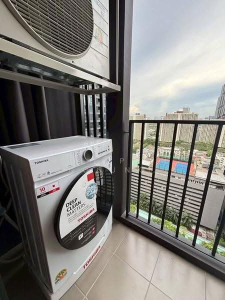 Nue District R9, Bangkok, 59 Rama 9 Road, Huai Khwang, Bangkok, 1 Bedroom, 31 sqm, Condo For Rent, by Pattaporn Yongsungnone, 500543960 - DDproperty.com