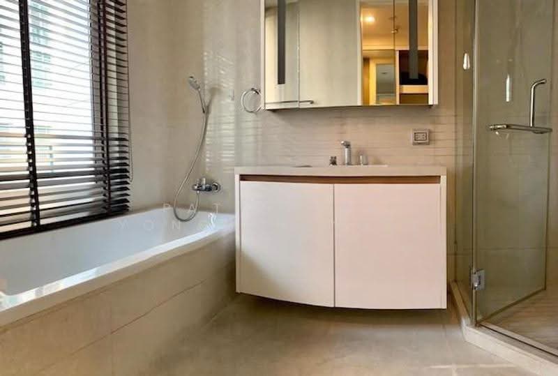 Q Langsuan, Bangkok, 54 Soi Langsuan, Langsuan Road, Lumphini, Pathum Wan, Bangkok, 2 Bedrooms, 92 sqm, Condo For Rent, by Pattaporn Yongsungnone, 500543986 - DDproperty.com