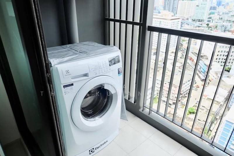 Life Sukhumvit 48, Bangkok, Soi Sukhumvit 48, Phra Kanong, Khlong Toei, Bangkok, 1 Bedroom, 30 sqm, Condo For Sale, by Napat Thamakulangkul, 500544072 - DDproperty.com