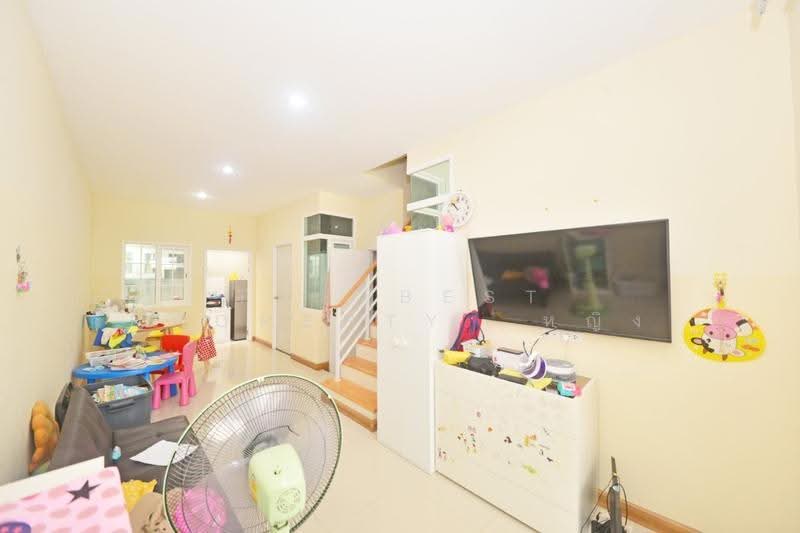 Golden Town Sukhumvit-Bearing BTS Station, สมุทรปราการ, สำโรง, พระประแดง, สมุทรปราการ, 150 ตร.ม., ทาวน์เฮ้าส์ ขาย, โดย The Best Property หญิง, 500544077 - DDproperty.com