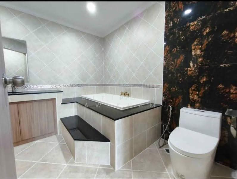 View Talay Residence 5 Pratumnak, Chon Buri (Pattaya), 6 พระตำหนัก, Nong Pru, Bang Lamung (Pattaya), Chon Buri (Pattaya), 3 Bedrooms, 184 sqm, Condo For Sale, by Thitiporn Pawikham, 500544199 - DDproperty.com