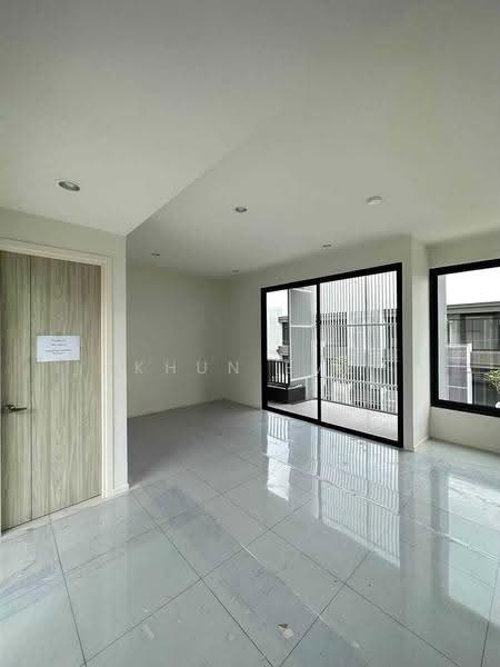 ให้เช่า Home Office โครงการ Nue Hybe สุขสวัสดิ์ ทำเลดี ใกล้ถนนใหญ่ (SPSEVE2326), กรุงเทพ, ถ. สุขสวัสดิ์, ราษฎร์บูรณะ, กรุงเทพ, 249 ตร.ม., ตึกแถว-อาคารพาณิชย์ ให้เช่า, โดย Khun Eve, 500544207 - DDproperty.com