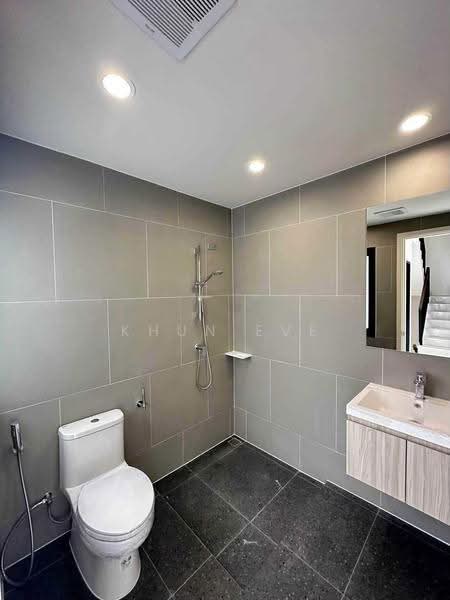 ให้เช่า Home Office โครงการ Nue Hybe สุขสวัสดิ์ ทำเลดี ใกล้ถนนใหญ่ (SPSEVE2326), กรุงเทพ, ถ. สุขสวัสดิ์, ราษฎร์บูรณะ, กรุงเทพ, 249 ตร.ม., ตึกแถว-อาคารพาณิชย์ ให้เช่า, โดย Khun Eve, 500544207 - DDproperty.com