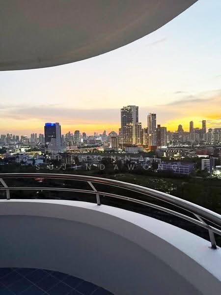 Royal Nine Residence, Bangkok, Soi Rama IX 17, Bang Kapi, Huai Khwang, Bangkok, 2 Bedrooms, 82 sqm, Condo For Sale, by Pimonnat Sujindawong, 500544240 - DDproperty.com