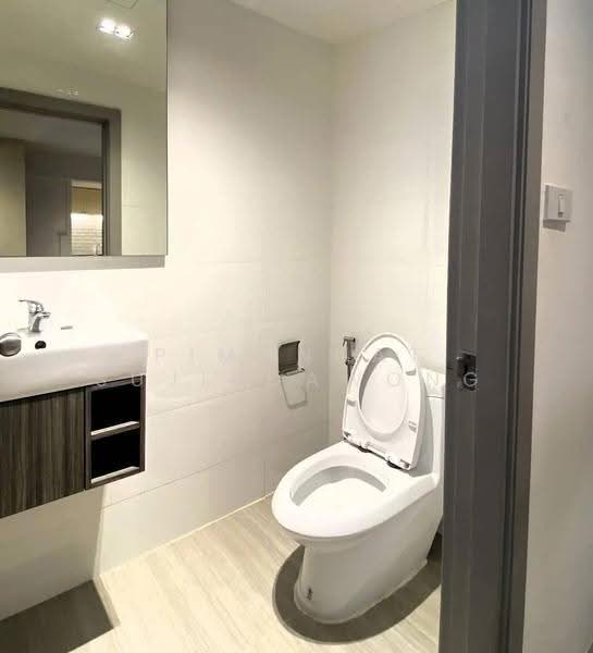 Villa Bajaj, Bangkok, Soi Sukhumvit 19, Khlongtoei Nua, Watthana, Bangkok, 2 Bedrooms, 160 sqm, Condo For Rent, by Pimonnat Sujindawong, 500544298 - DDproperty.com