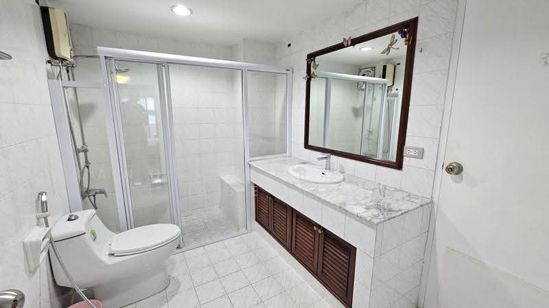 Ruamjai Heights : ร่วมใจไฮท์, กรุงเทพ, สุขุมวิท, คลองเตยเหนือ, วัฒนา, กรุงเทพ, 231 ตร.ม., คอนโด ให้เช่า, โดย BANGKOK PROPERTY AGENTS, 500544334 - DDproperty.com