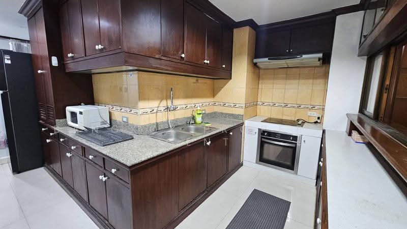 Ruamjai Heights, Bangkok, Sukhumvit, Khlongtoei Nua, Watthana, Bangkok, 3 Bedrooms, 231 sqm, Condo For Rent, by BANGKOK PROPERTY AGENTS, 500544334 - DDproperty.com