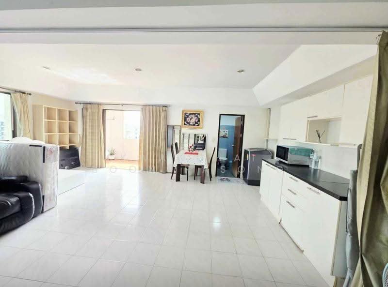 Raymond Tower, Bangkok, 160 Soi Mahat Thai 2, Khlong Chan, Bang Kapi, Bangkok, Studio, 58 sqm, Condo For Sale, by Kwanchai Boonprasong, 500544356 - DDproperty.com