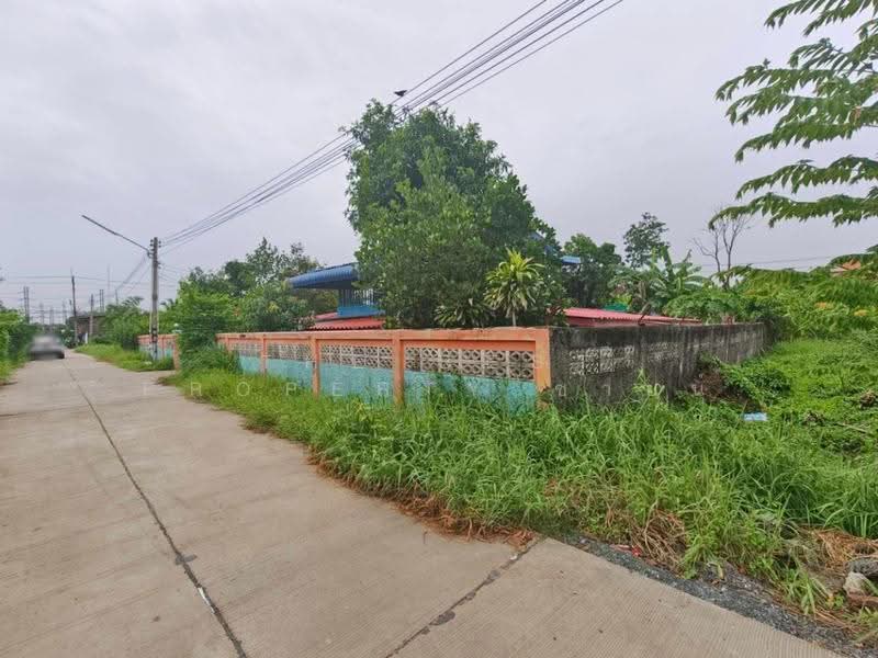 บ้านเดี่ยวพร้อมที่ดินคลองนครเนื่องเขต ฉะเชิงเทรา, Chachoengsao, Khlong Nakhon Nuang Khet, Muang Chachoengsao, Chachoengsao, 3 Bedrooms, 150 sqm, Single Detached House For Sale, by The Best Property ซายน์, 500544357 - DDproperty.com