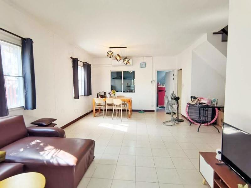 Pruksa 28/1, Samut Prakan, Praksa Road, Phreak Sa Mai, Muang Samut Prakarn, Samut Prakan, 3 Bedrooms, 100 sqm, Townhouse For Sale, by The Best Property นฐา , 500544384 - DDproperty.com