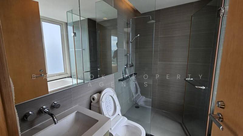 Siri At Sukhumvit, Bangkok, 902 Sukhumvit Road, Phra Kanong, Khlong Toei, Bangkok, 2 Bedrooms, 70 sqm, Condo For Rent, by BANGKOK PROPERTY AGENTS, 500544386 - DDproperty.com