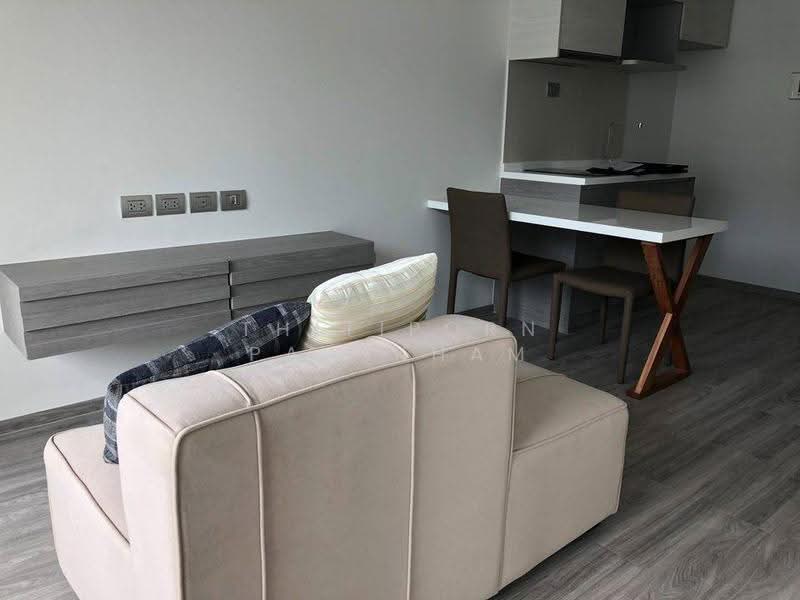 AERAS Beachfront Condominium Jomtien : แอราส คอนโด, ชลบุรี, หมู่ 12 ซอยจอมเทียน 17 ถนนหาดจอมเทียน, หนองปรือ, บางละมุง, ชลบุรี, 35 ตร.ม., Condo ขาย, โดย Thitiporn Pawikham, 500544398 - DDproperty.com
