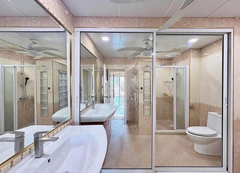 View Talay 5, Chon Buri (Pattaya), Nong Pru, Bang Lamung (Pattaya), Chon Buri (Pattaya), 2 Bedrooms, 148 sqm, Condo For Sale, by Thitiporn Pawikham, 500544409 - DDproperty.com