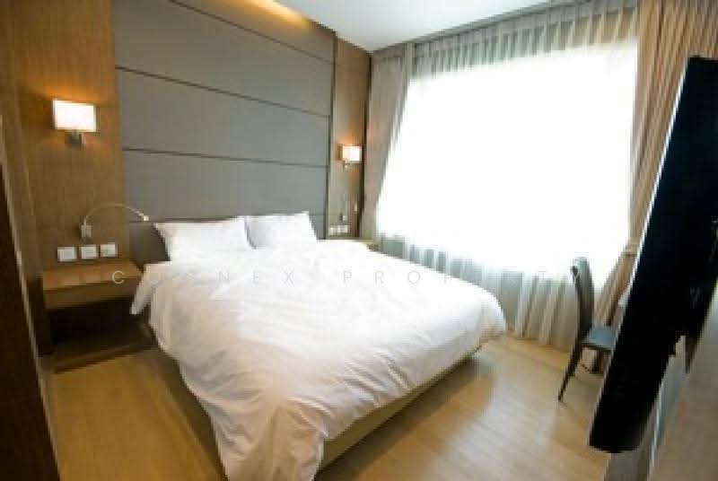 Siri At Sukhumvit, Bangkok, 902 Sukhumvit Road, Phra Kanong, Khlong Toei, Bangkok, 2 Bedrooms, 70 sqm, Condo For Rent, by Connex Property, 500544413 - DDproperty.com
