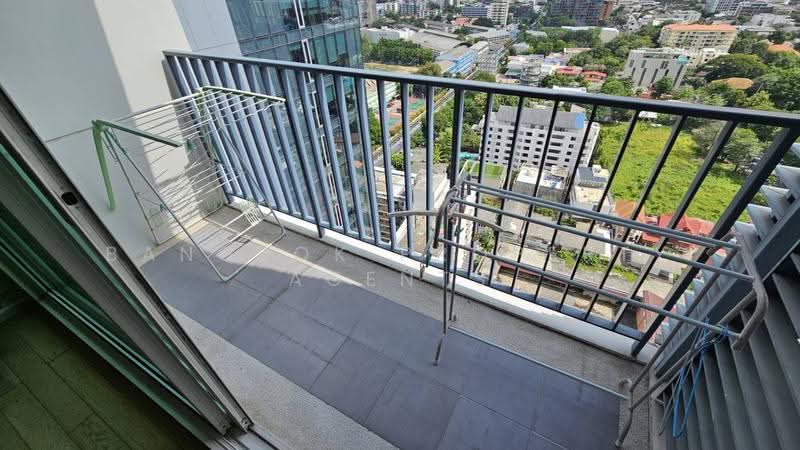 Siri At Sukhumvit, Bangkok, 902 Sukhumvit Road, Phra Kanong, Khlong Toei, Bangkok, 2 Bedrooms, 70 sqm, Condo For Rent, by BANGKOK PROPERTY AGENTS, 500544463 - DDproperty.com