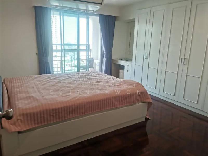 Royal Castle Sukhumvit, Bangkok, 30 Soi Sukhumvit 39, Khlongtoei Nua, Watthana, Bangkok, 2 Bedrooms, 140 sqm, Condo For Sale, by Pimonnat Sujindawong, 500544509 - DDproperty.com