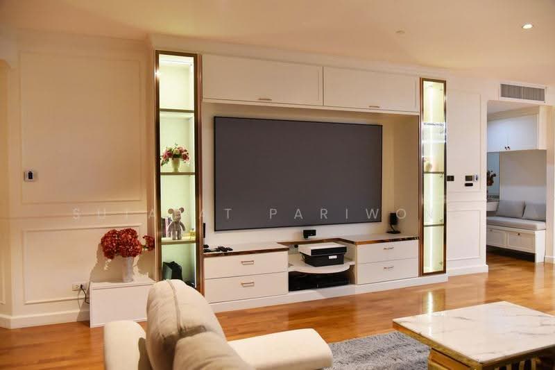 Watermark Chaophraya, Bangkok, Soi Charoennakorn 39-41, Charoennakorn Road, Bang Lam Phu Lang, Khlong San, Bangkok, 4 Bedrooms, 284 sqm, Condo For Sale, by Sutapat Pariwong, 500544564 - DDproperty.com