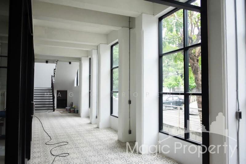 Commercial Building in Town in Town For Sale, Bangkok, Phlapphla, Wang Thonglang, Bangkok, , 1,100 sqm, Shophouse For Sale, by Magic Property, 500544596 - DDproperty.com