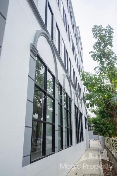 Commercial Building in Town in Town For Sale, Bangkok, Phlapphla, Wang Thonglang, Bangkok, , 1,100 sqm, Shophouse For Sale, by Magic Property, 500544596 - DDproperty.com