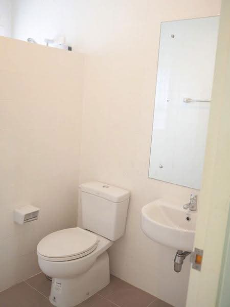 Townhome for rent near Sarasas Witaed Lanna School, Rental Price: 15,000 THB / month No.9H415, Chiang Mai, Mae Hia, Muang Chiang Mai, Chiang Mai, 3 Bedrooms, 110 sqm, Townhouse For Rent, by Baandeedee Chiangmai, 500544698 - DDproperty.com
