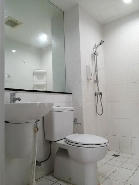 The Tree Interchange, Bangkok, Pracharat Sai 2 Road, Bang Sue, Bangkok, 1 Bedroom, 37 sqm, Condo For Rent, by Holtop Property, 500544777 - DDproperty.com
