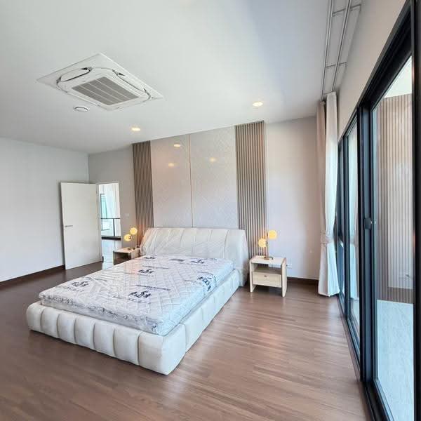 The City Bangna 3, Samut Prakan, Bang Kaeo, Bang Plee, Samut Prakan, 4 Bedrooms, 326 sqm, Single Detached House For Rent, by ศศิพัชร ปัญญาพานิชกุล, 500545084 - Master Room - DDproperty.com