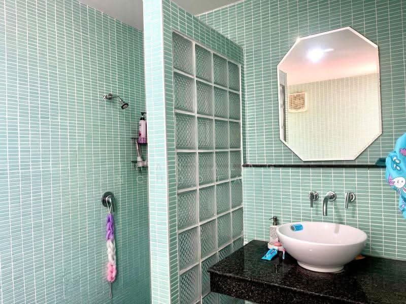 Zensiri Midtown Villas : เซนสิริ มิดทาวน์ วิลล่า, ชลบุรี, Soi 22 Chalemphrakiat, หนองปรือ, บางละมุง, ชลบุรี, 300 ตร.ม., บ้านเดี่ยว ขาย, โดย Thanyalag Chanchodtanakul, 500545173 - DDproperty.com